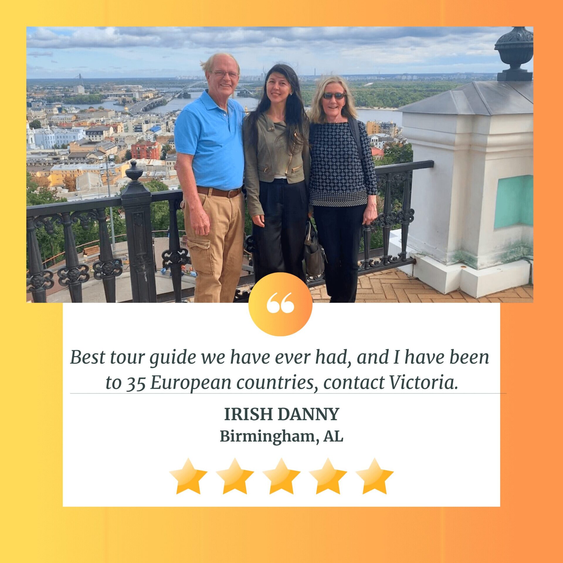 Kyiv private tour guide Viktoria with guests